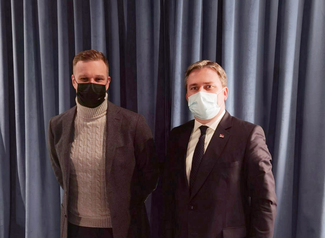 Foreign Affairs — Bunk